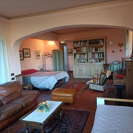 Alloggio Nella Villa Dell'Edera Acqui Terme Εξωτερικό φωτογραφία